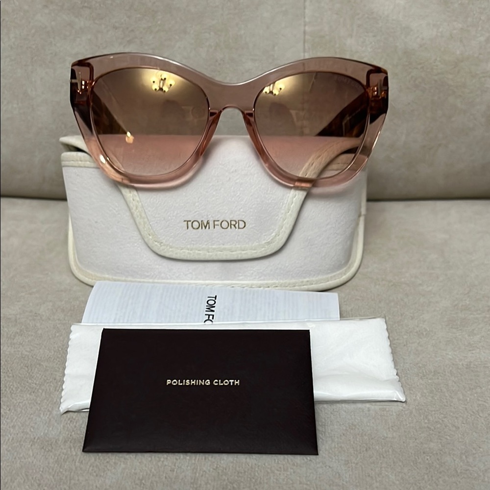 Tom Ford Women's Pink Sunglasses